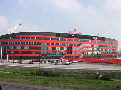 In what year did AZ Alkmaar move to the AFAS Stadion?