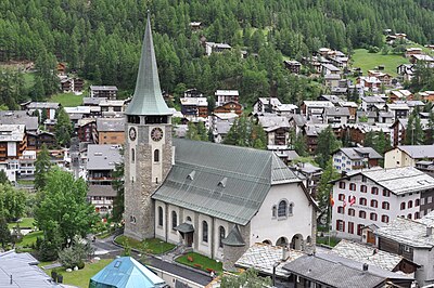 What is the nearest country to Zermatt?