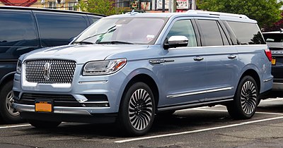 In what year was Lincoln Motor Company founded?