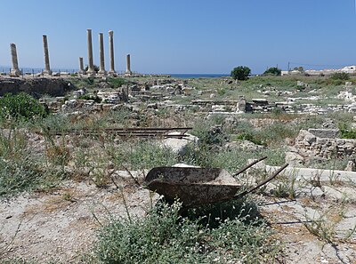 Who noted that "One can call Tyre a city of ruins, built out of ruins"?