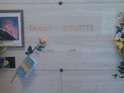 Where did Tammy Wynette die?