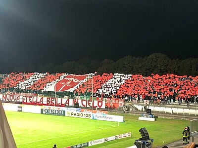 In which stadium does A.C. Monza play their home games?