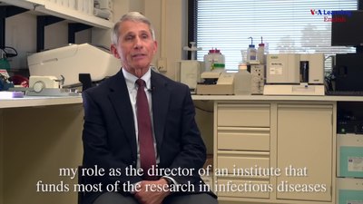 For how many years did Fauci serve as the director of the NIAID?