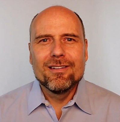 Which nationality does Stefan Molyneux have?